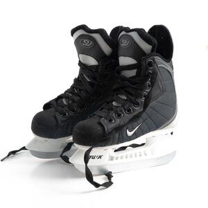 Nike Quest 2 Hockey Skates Youth Size 8 D